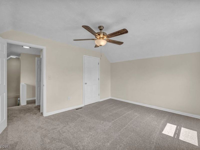 7816 Colgate Avenue, Cleveland, OH 44102 Photo 38