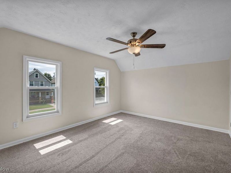 7816 Colgate Avenue, Cleveland, OH 44102 Photo 39