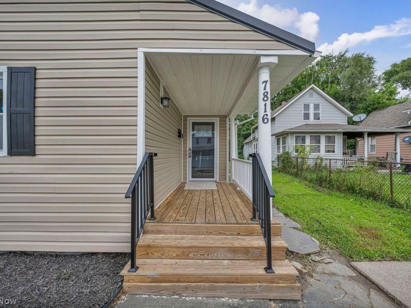 7816 Colgate Avenue, Cleveland, OH 44102 Photo 5