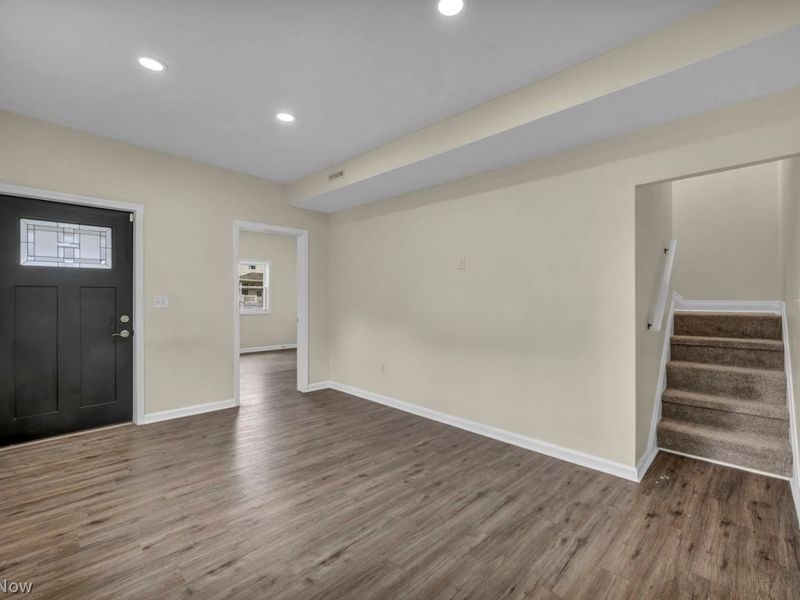7816 Colgate Avenue, Cleveland, OH 44102 Photo 8