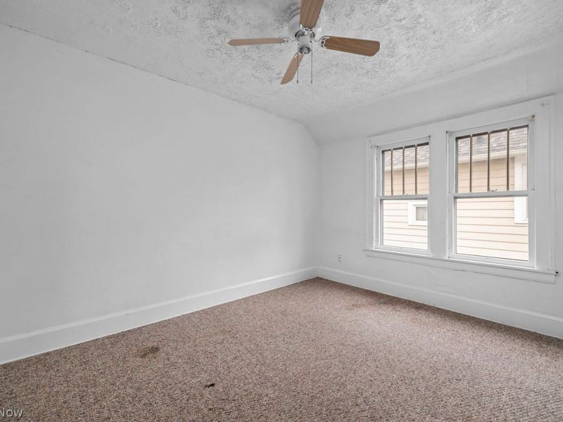 358-360 Cambridge Avenue, Elyria, OH 44035 Photo 35
