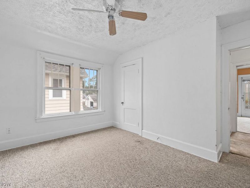 358-360 Cambridge Avenue, Elyria, OH 44035 Photo 36