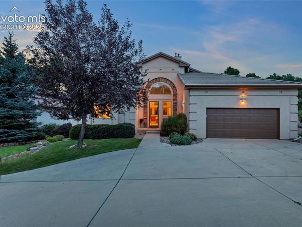 2836 Stonewall Heights, Colorado Springs, CO 80909