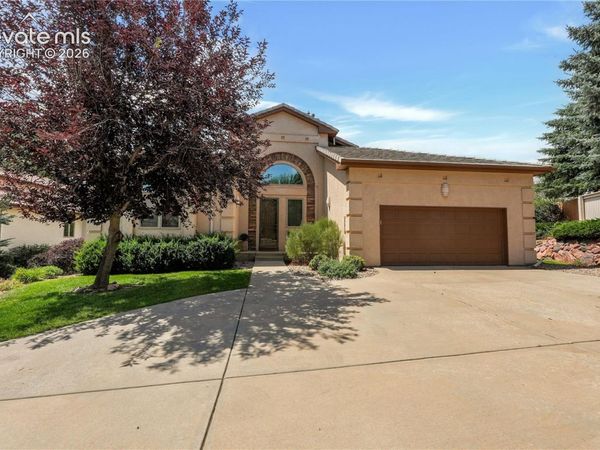 2836 Stonewall Heights, Colorado Springs, CO 80909