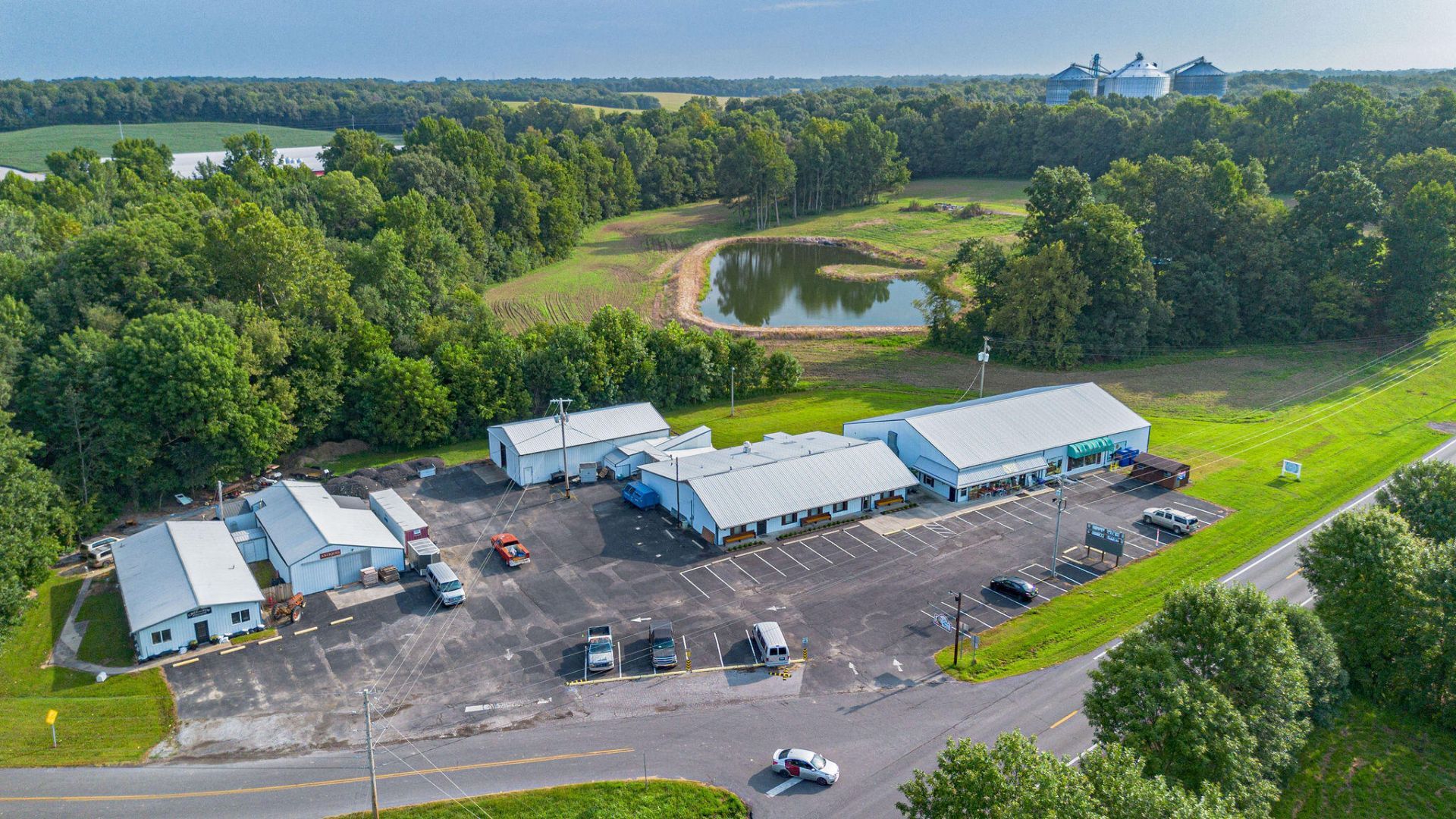 6236 Paducah Road, La Center, KY 42056 Main Photo