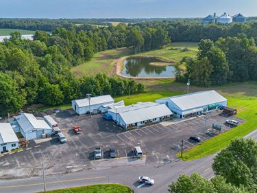 6236 Paducah Road, La Center, KY 42056