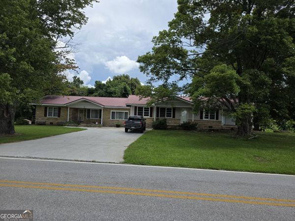 1427 B Old Hwy 100, Waco, GA 30182