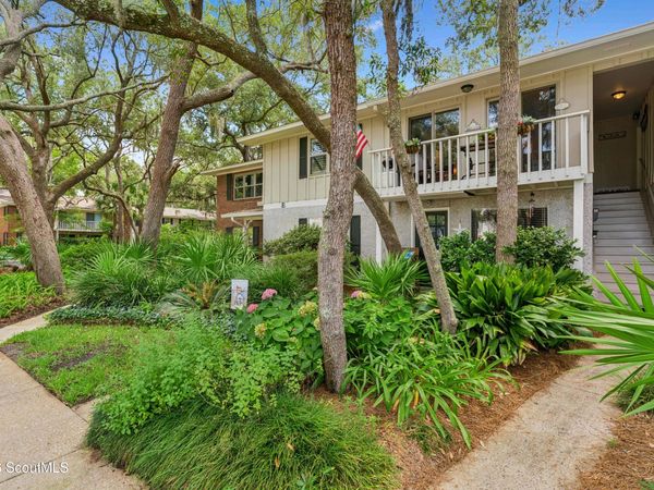 800 Mallery Street , St. Simons Island, GA 31522