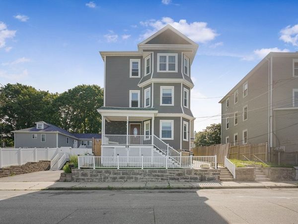68 Liberty St, Fall River, MA 02724