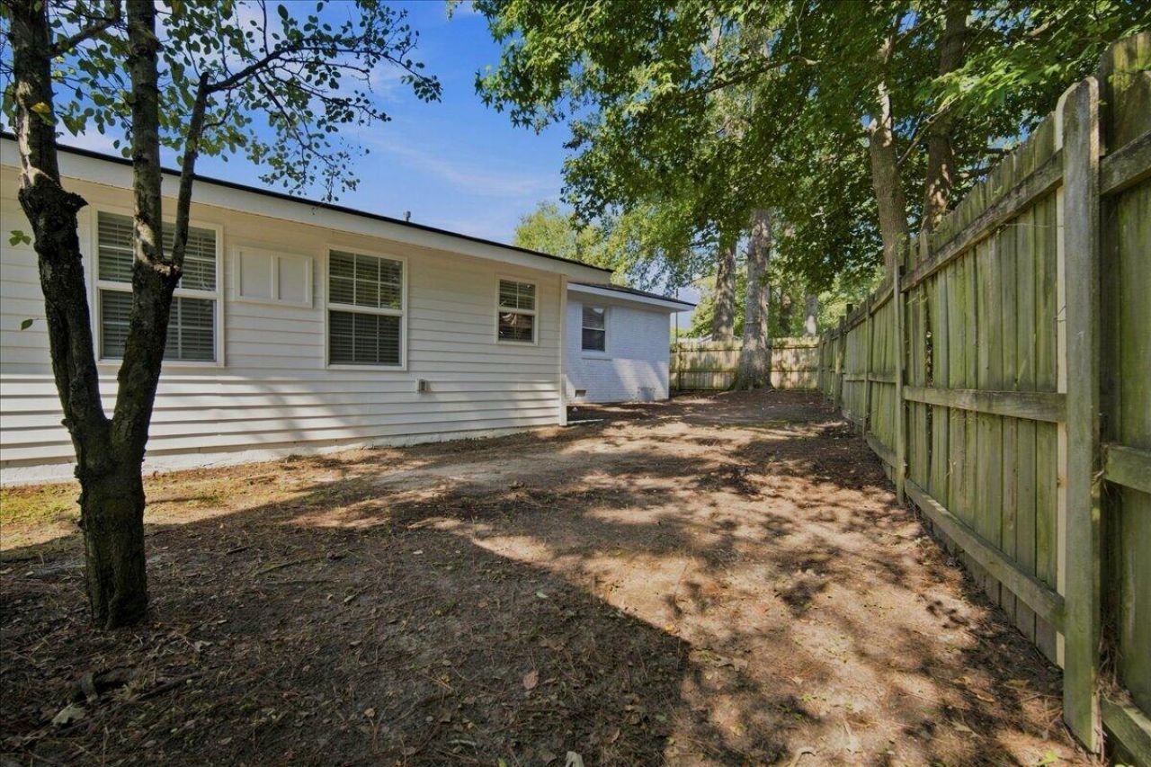 301 Laurel Avenue Photo 39