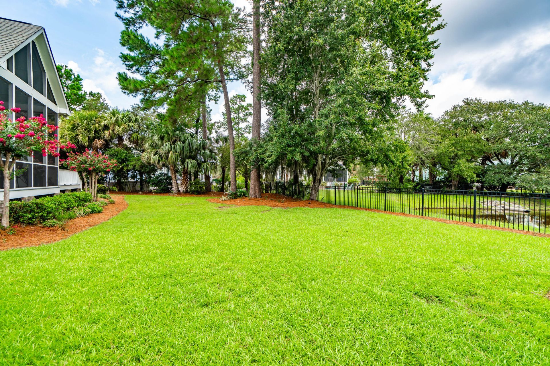 2740 Oak Manor Drive Photo 77