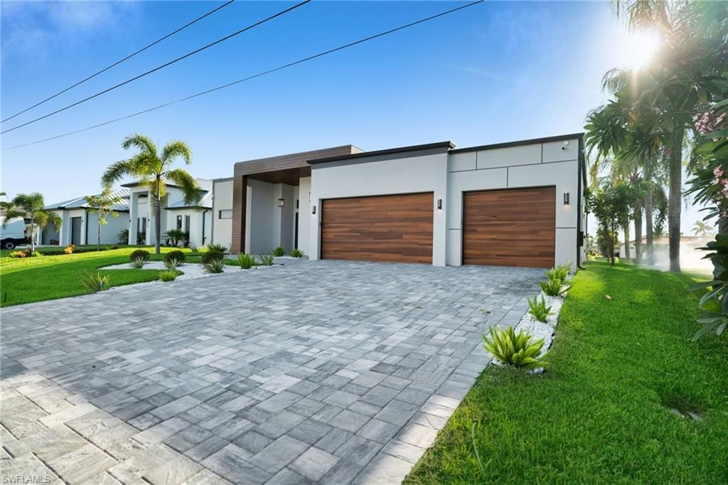 3410 SE 17th Pl, Cape Coral, FL 33904 Photo