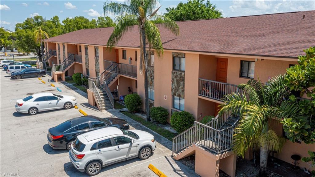2700 Park Windsor Dr, Unit 713, Fort Myers, FL 33901 Photo