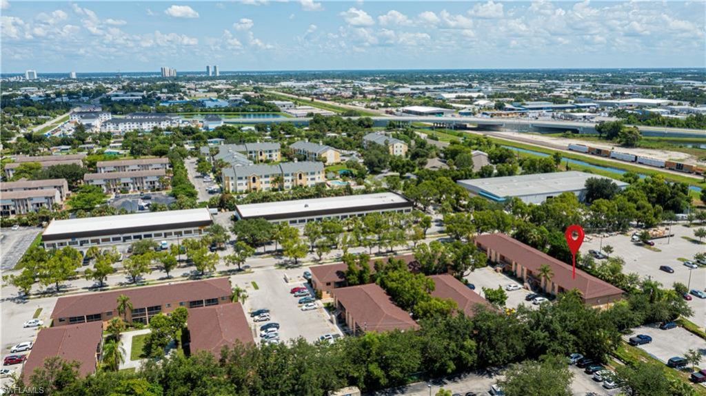 2700 Park Windsor Dr, Unit 713, Fort Myers, FL 33901 Photo