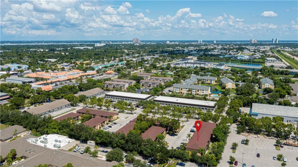 2700 Park Windsor Dr, Unit 713, Fort Myers, FL 33901 Photo