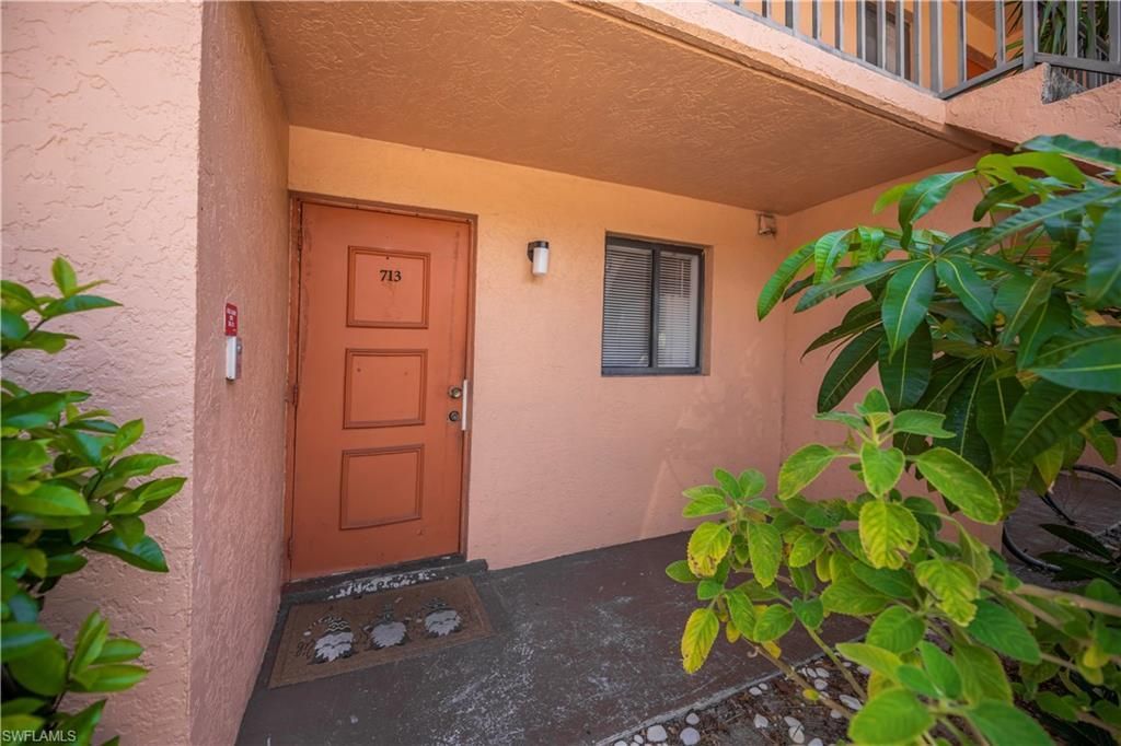 2700 Park Windsor Dr, Unit 713, Fort Myers, FL 33901 Photo