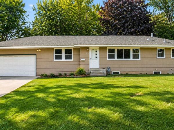 5901 Ewing Avenue N, Brooklyn Center, MN 55429