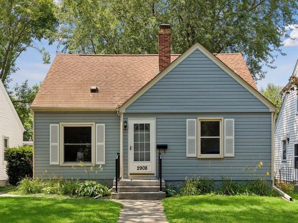 2908 Hampshire Avenue S, Saint Louis Park, MN 55426
