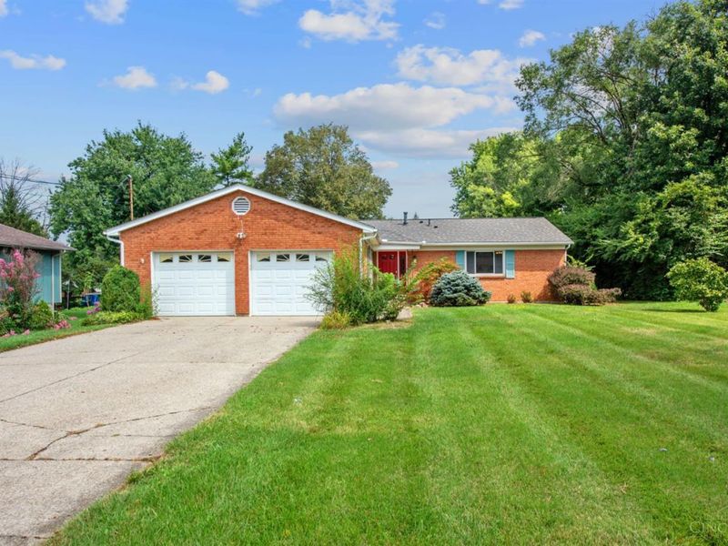 2086 Resor Road, Fairfield, OH 45014 Photo 2