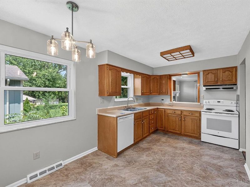 2086 Resor Road, Fairfield, OH 45014 Photo 4