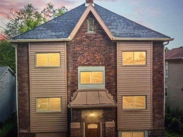 4820 Dickerson Street, Detroit, Mi 48215