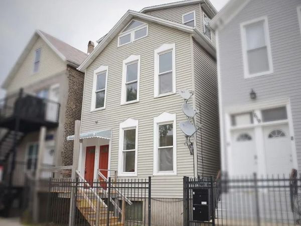 1621 N Talman Avenue , Chicago, IL 60647