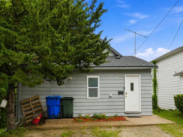 1808 E 12TH Street , Davenport, IA 52803