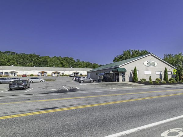 95 Main Street , Fairfield, ME 04937