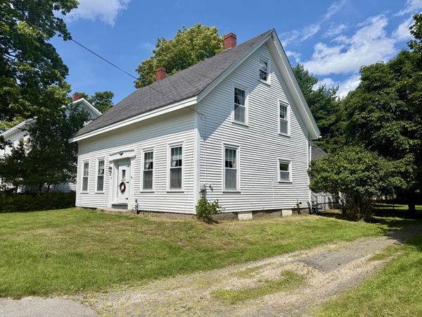 33 Center Street, Machias, ME 04654