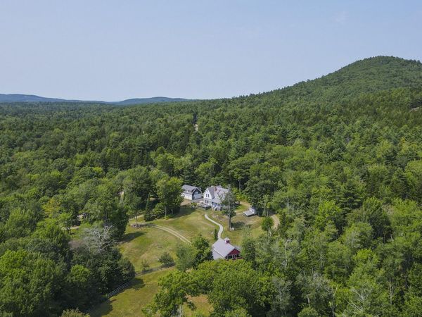47 South Cobbtown Road, Lincolnville, ME 04849