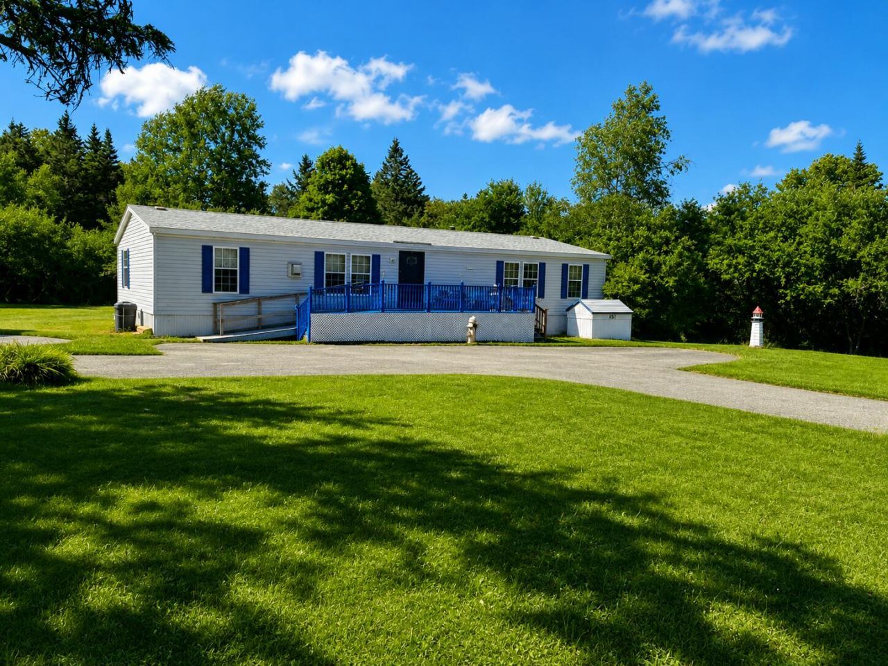 151 Sunset Road, Deer Isle, ME 04627 Main Photo