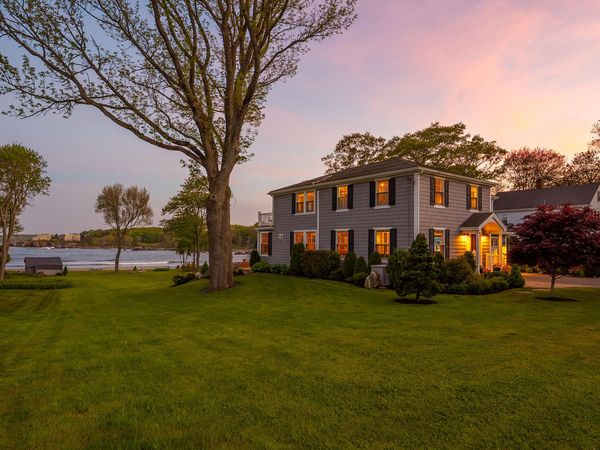 13 Lawson Road, Cape Elizabeth, ME 04107