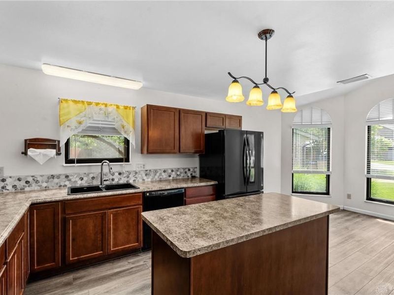 8477 Doe Run Place, Huber Heights, OH 45424 Photo 14