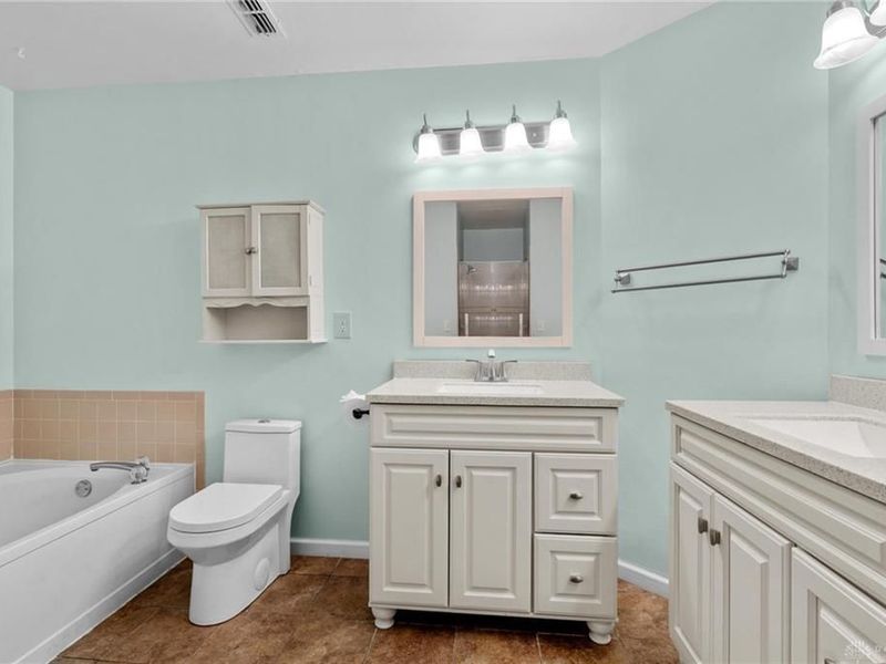 8477 Doe Run Place, Huber Heights, OH 45424 Photo 19