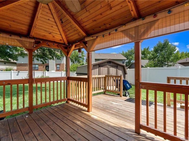 8477 Doe Run Place, Huber Heights, OH 45424 Photo 36