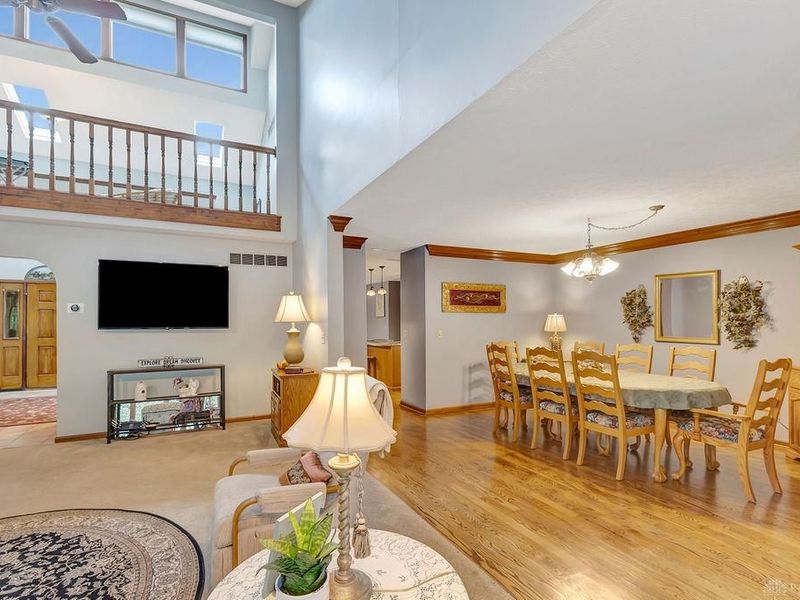 570 Rustic Trail, Beavercreek, OH 45434 Photo 11