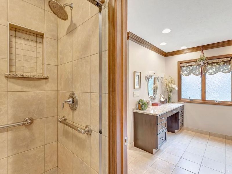 570 Rustic Trail, Beavercreek, OH 45434 Photo 46