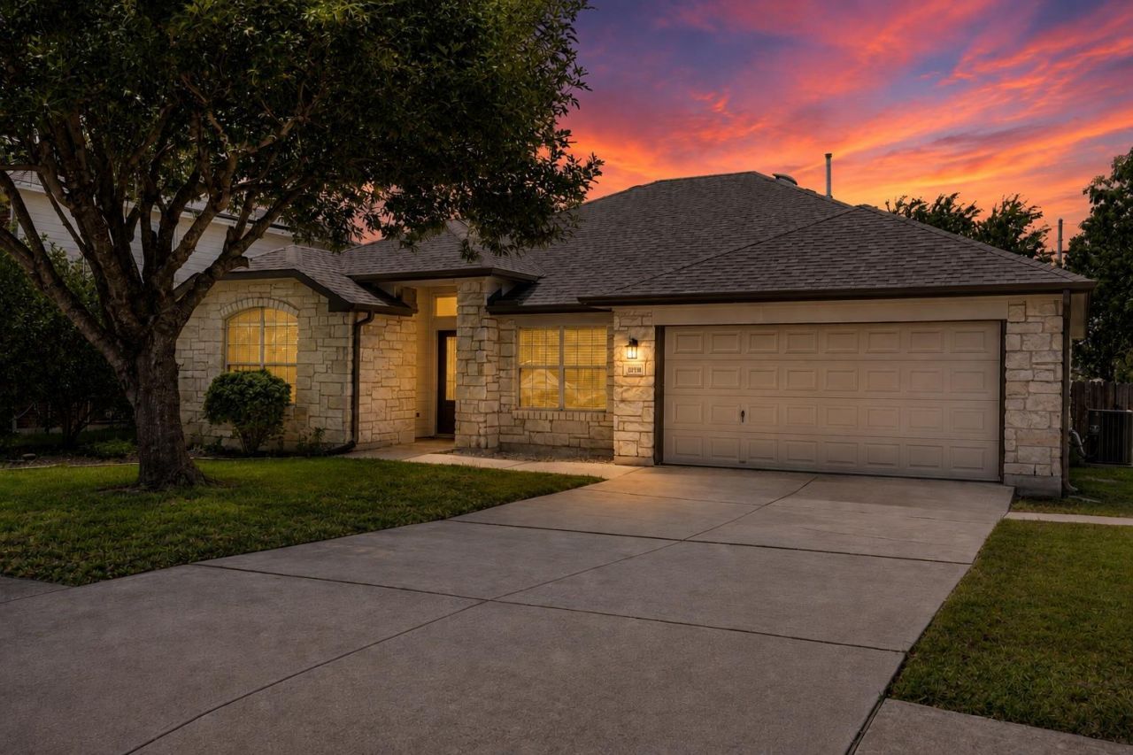 18916 Alnwick Castle Dr, Pflugerville, TX 78660 Main Photo