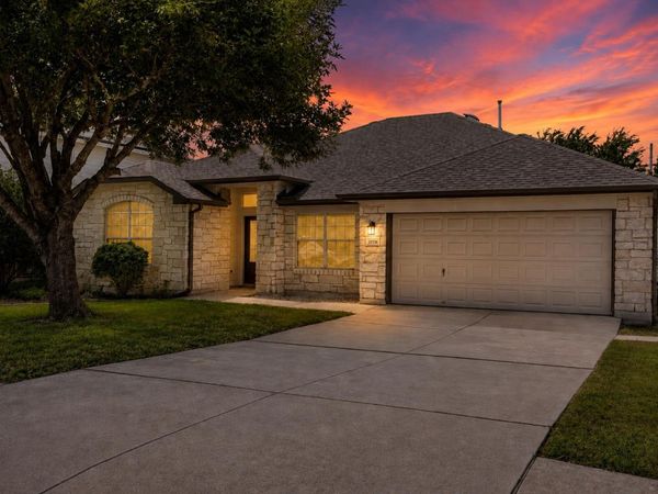 18916 Alnwick Castle DR, Pflugerville, TX 78660