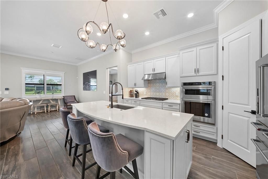 9811 Everglades Dr, Naples, FL 34120 Photo