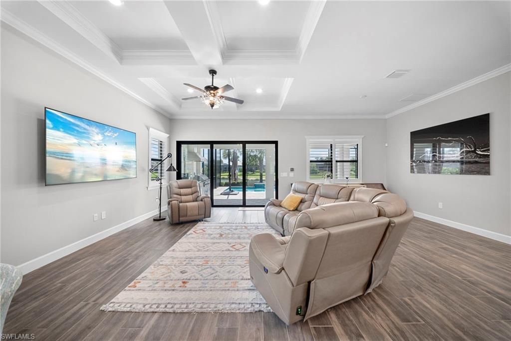 9811 Everglades Dr, Naples, FL 34120 Photo
