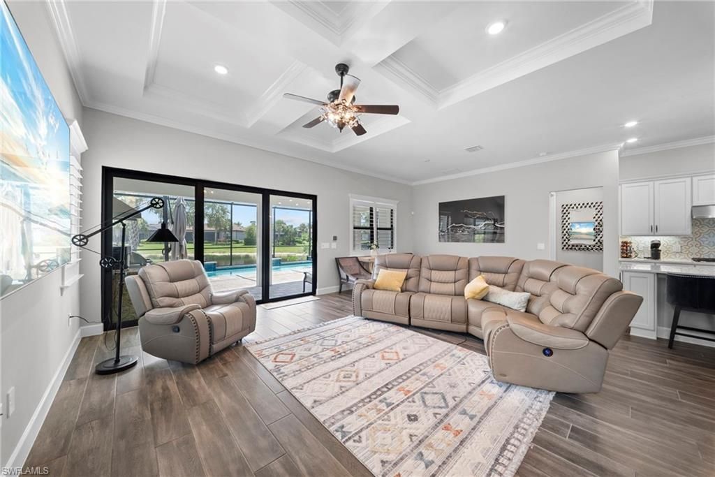 9811 Everglades Dr, Naples, FL 34120 Photo