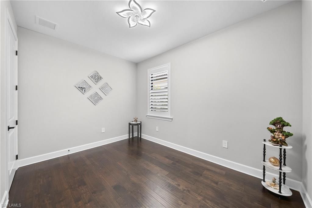 9811 Everglades Dr, Naples, FL 34120 Photo