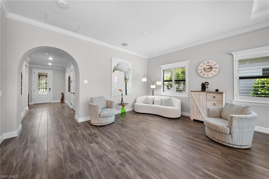 9811 Everglades Dr, Naples, FL 34120 Photo