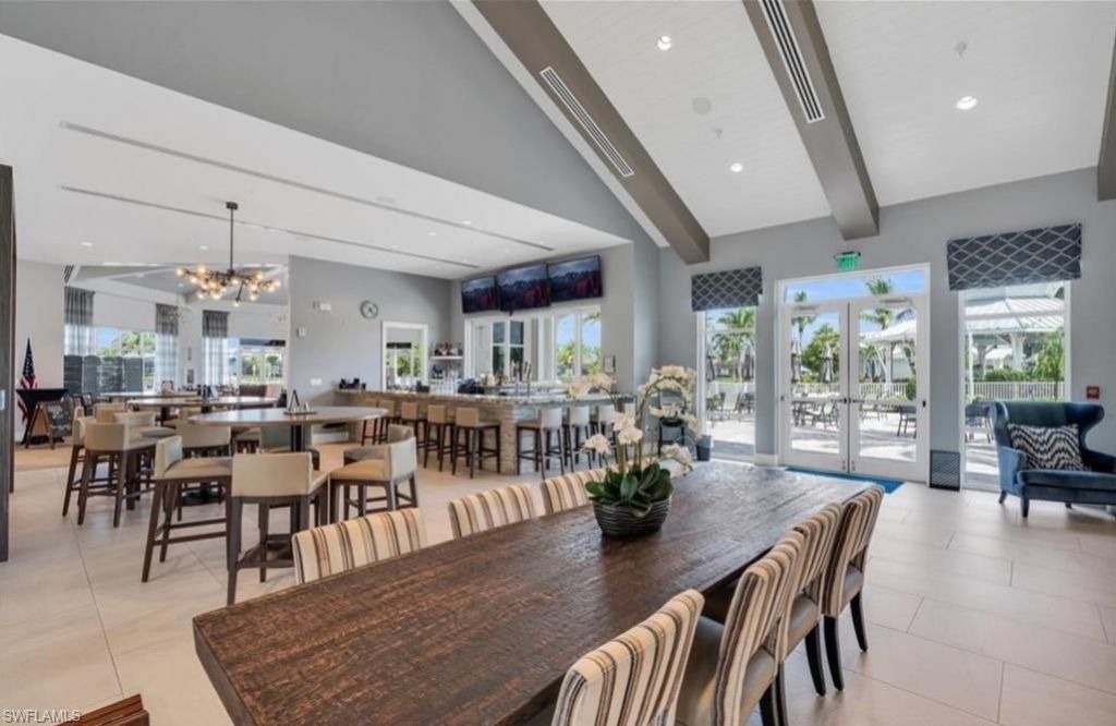 9811 Everglades Dr, Naples, FL 34120 Photo