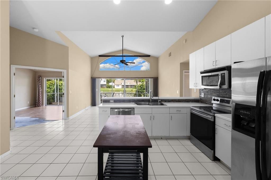 12641 Eagle Pointe Cir, Fort Myers, FL 33913 Photo