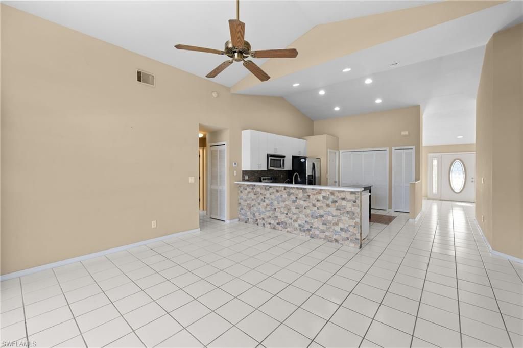 12641 Eagle Pointe Cir, Fort Myers, FL 33913 Photo