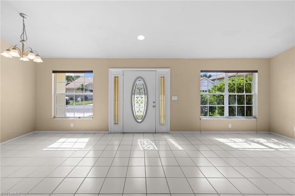 12641 Eagle Pointe Cir, Fort Myers, FL 33913 Photo