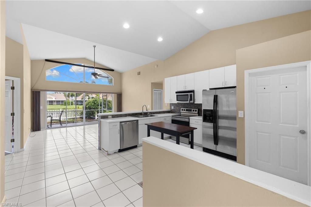 12641 Eagle Pointe Cir, Fort Myers, FL 33913 Photo