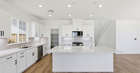 1424 Whitewater Way, Lincoln, CA 95648 Photo